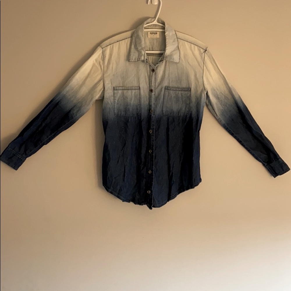 Garage ombré button up - Size small